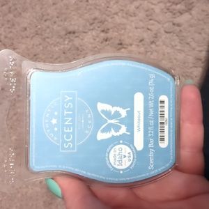Whiteout scentsy bar